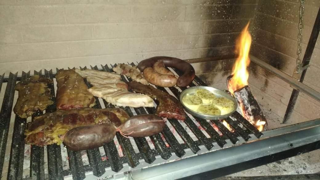 Posada Quinta Pata Ezeiza Kültér fotó