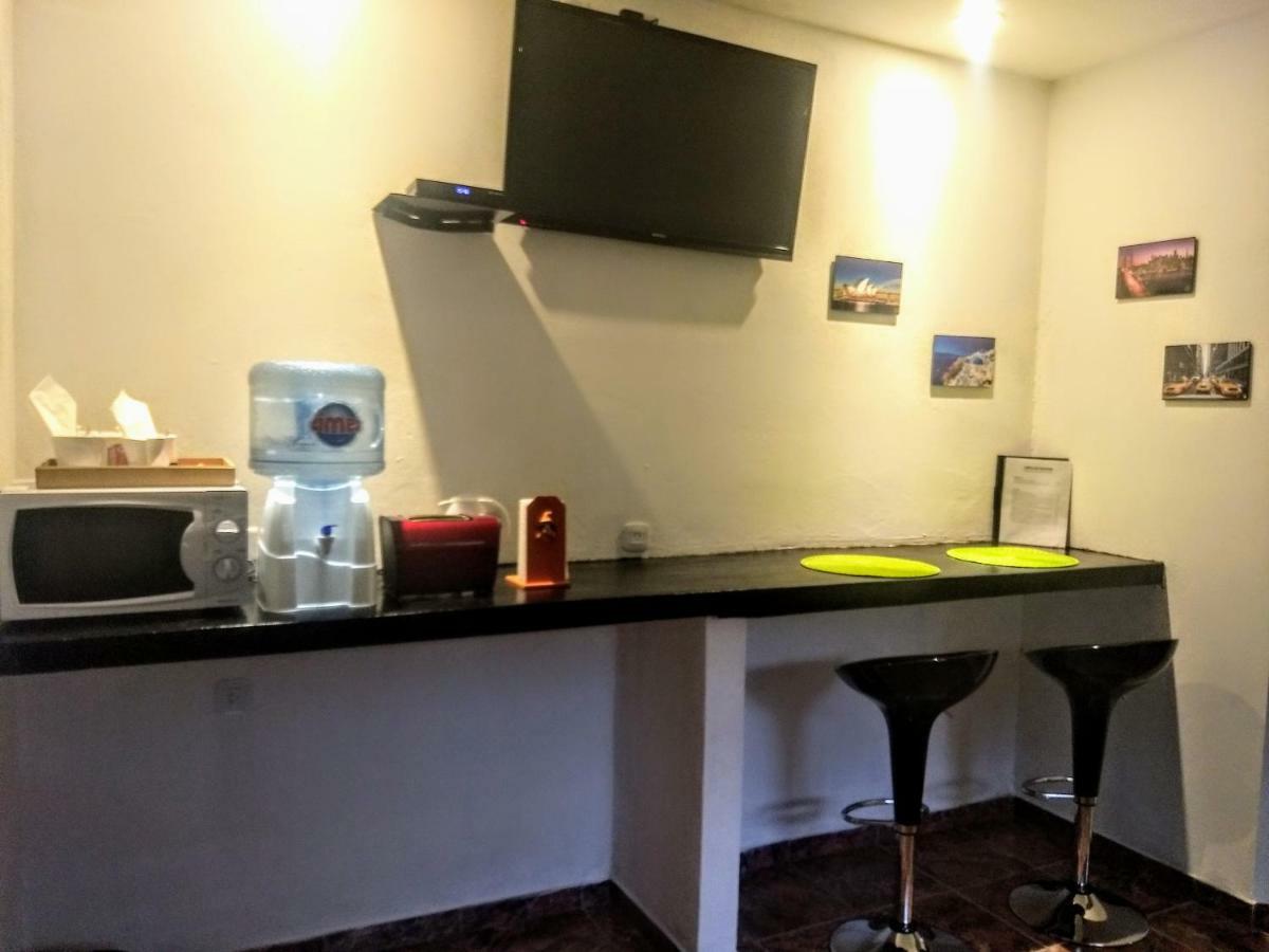 Posada Quinta Pata Ezeiza Kültér fotó