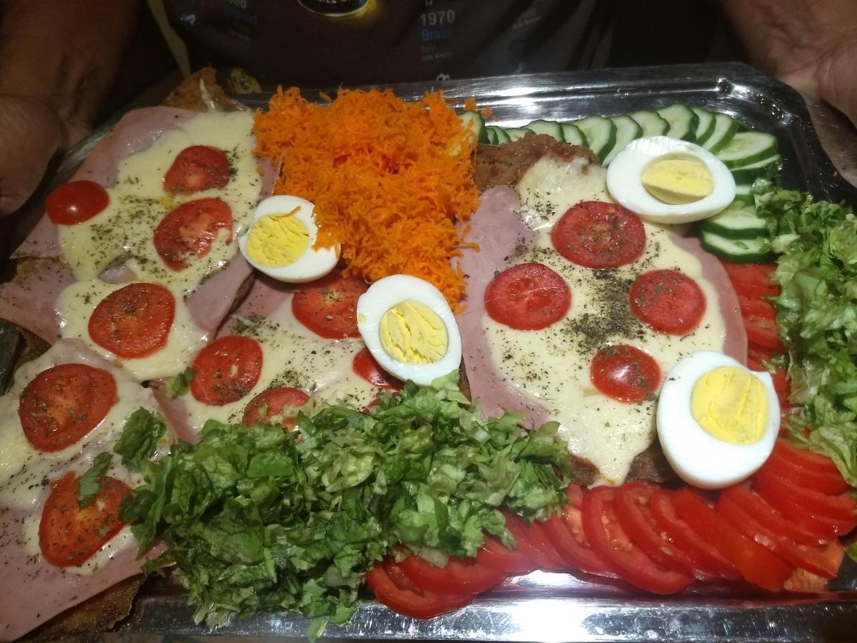 Posada Quinta Pata Ezeiza Kültér fotó